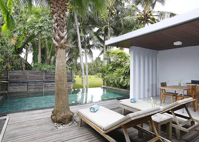 Kayu Villa
