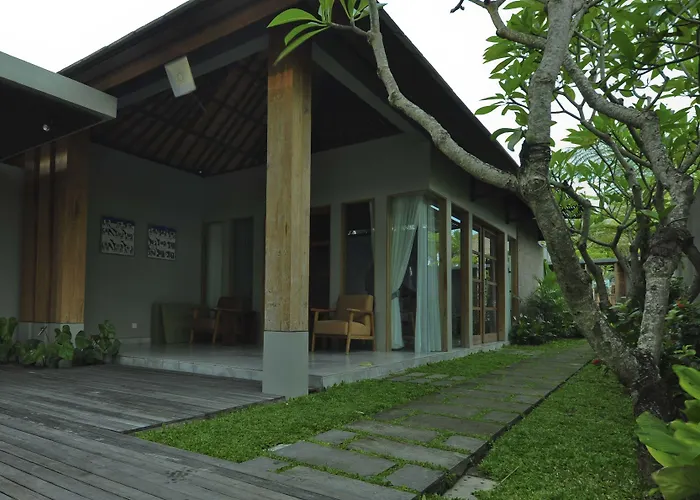 Villa Kayu *