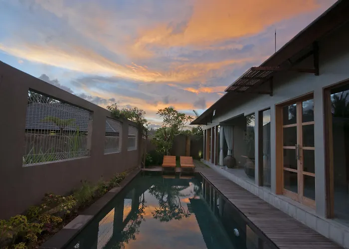 Kayu Villa