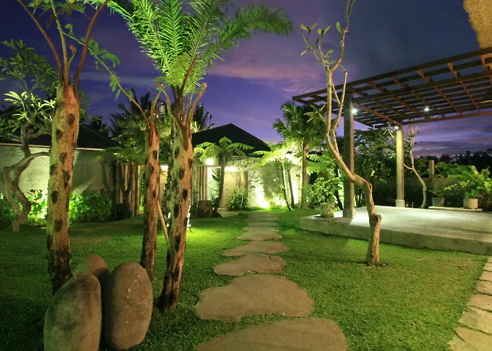 Kayu Villa